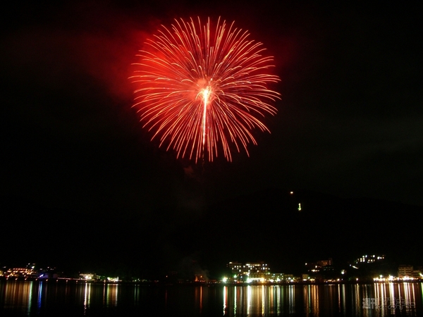ぐるなび花火席