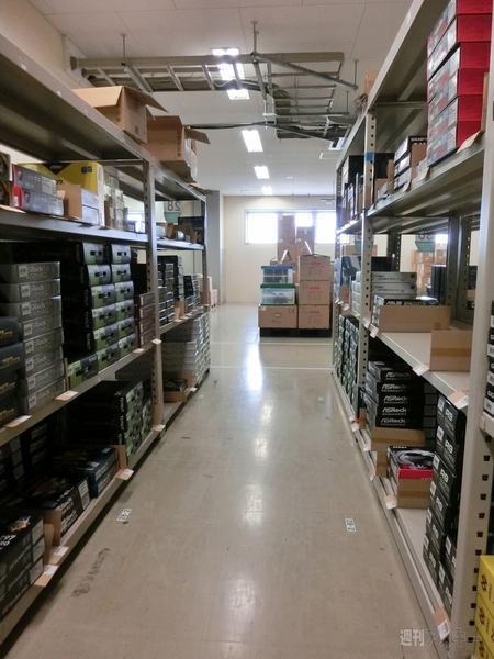 サードウェーブデジノスの拠点に潜入