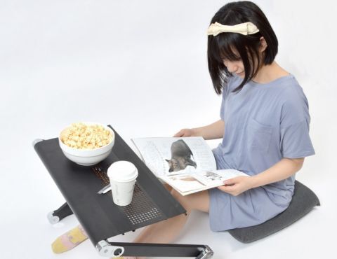 スーパー仰向けゴロ寝デスク