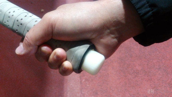 スマートテニスセンサー