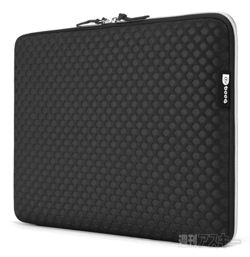 booq Taipan spacesuit