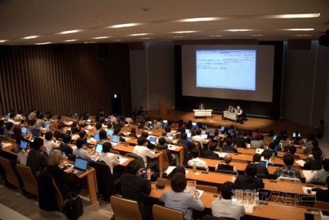 “ギーク”にいちばん近い概念は “カワイイ”だと思う