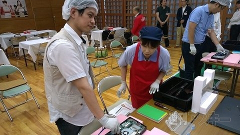 富士通パソコン組み立て教室2014