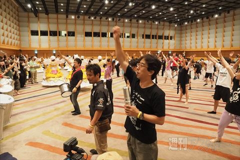 ガンホー・サンバカーニバルチームに密着取材!【その3】 8月23日の本番に向けてのリハーサルの模様!