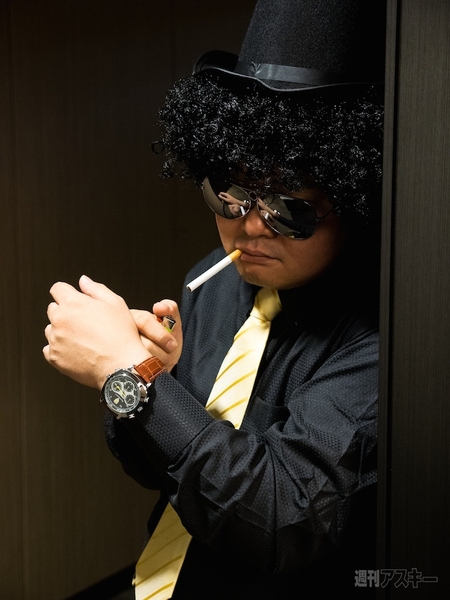 TV出力機能付きビデオカメラ腕時計