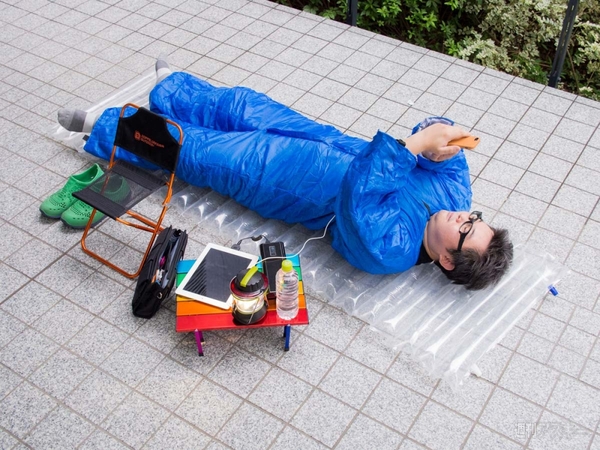 iPhone行列必携アイテム