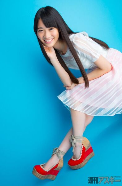 995号表紙の人・秋本帆華