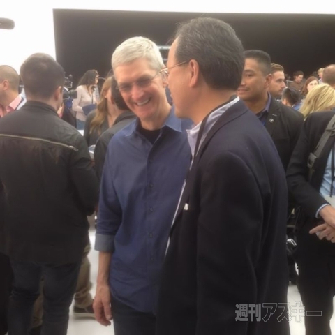 iPhone 6のキャリアアグリゲーション対応でKDDI社長「他社に申し訳ない」