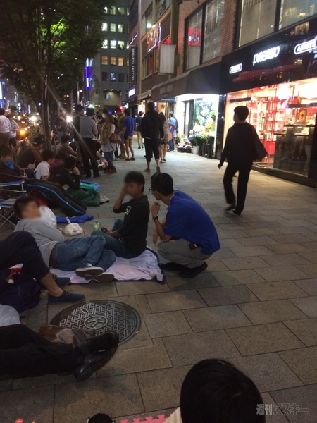 Apple Store表参道行列