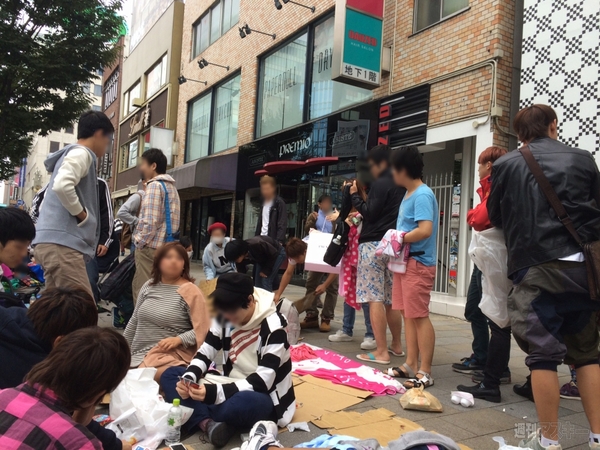 Apple Store表参道行列