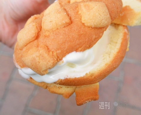 メロンパンアイス