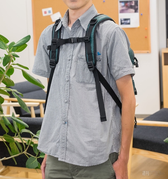 Nomadic撥水デイパック