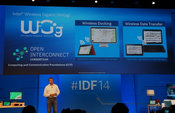 ワイヤレス化を推し進めるインテル RealSense＆Rezenceデモ