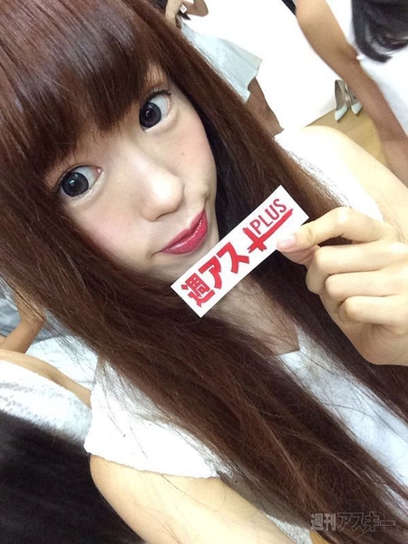 ピカチュウのシールファイル付き『ポケモンスナック ホワイトチョコ味』発売：今日は何の日