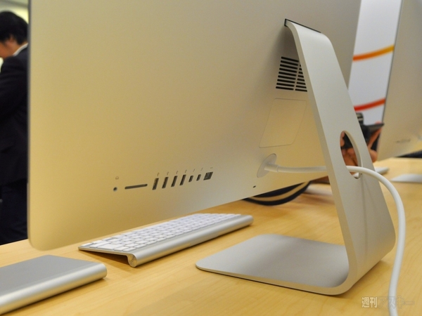 iMac Retina 5K 27インチ ハンズオン