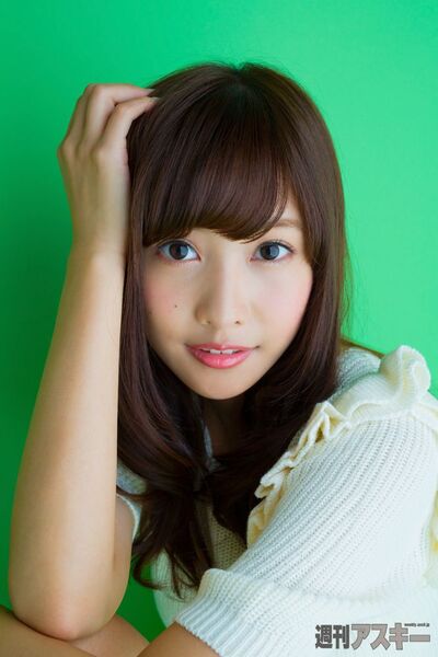 1001号表紙の人・佐野ひなこ