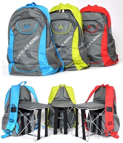 どこでも座れるリュック