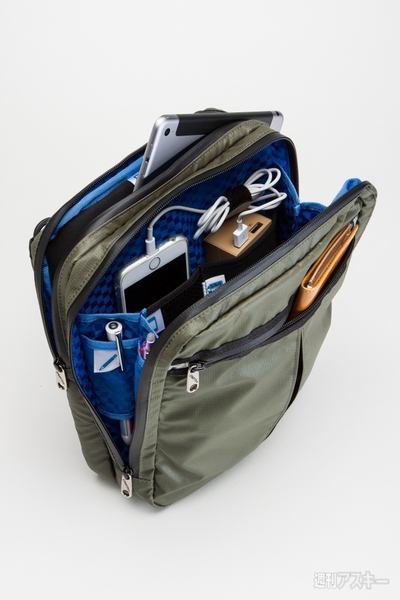 2WAYキャリーオンタブレットショルダー