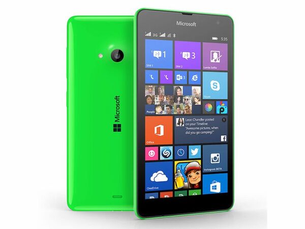 MSブランド初のLumia 535は大画面とセルフィーに特化