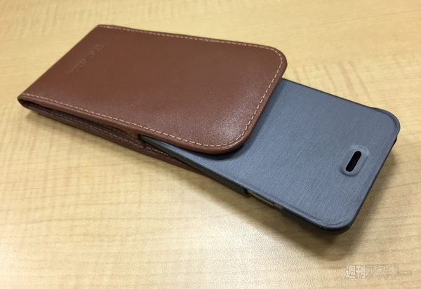 ACCNビザビレザーケース