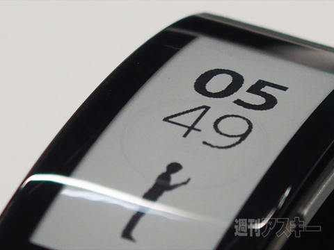 発売直前のSmartWatch 3とSmartBand Talkを試す