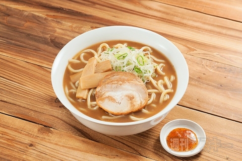 超濃厚醤油ラーメン