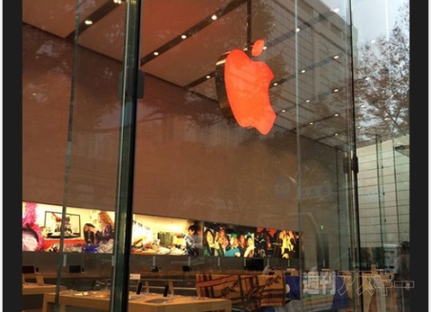 これ知ってる？鈴鹿サーキットの名物おみやげ『タイヤカスさきいか』ほか。見出しで楽しむネタ7本