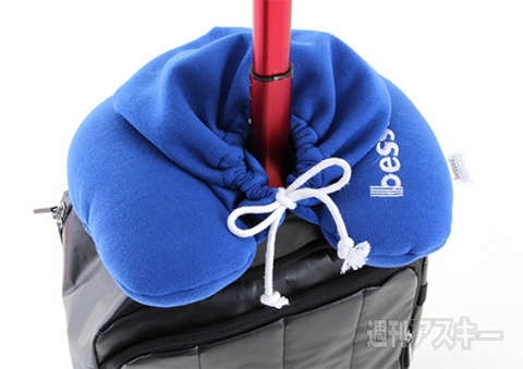 かくれん帽ネックピロー