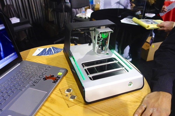 スタートアップ発アイデア系ガジェット：CES2015