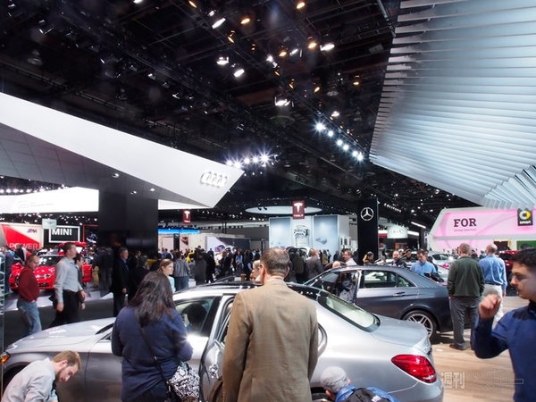 デトロイトのモーターショー