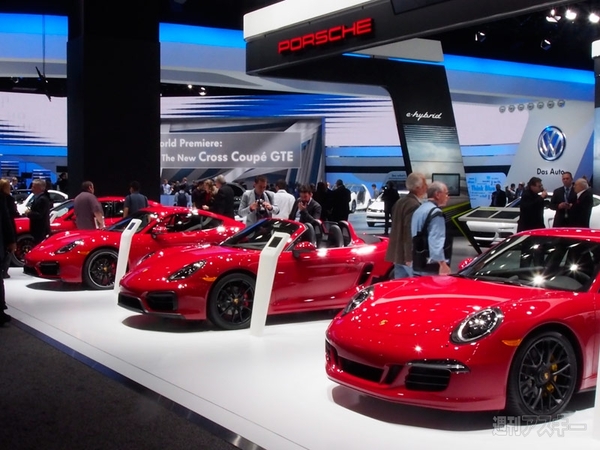 デトロイトのモーターショー