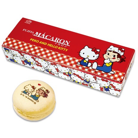ペコ ハローキティマカロン 不二家洋菓子店で販売 うぉ カワイイ 週刊アスキー