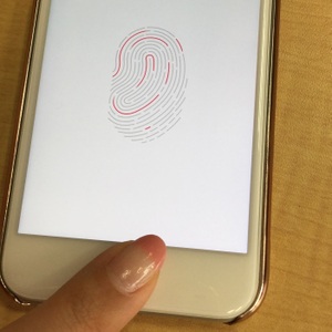 iPhoneの指紋認証「Touch ID」で10本以上を登録する裏技