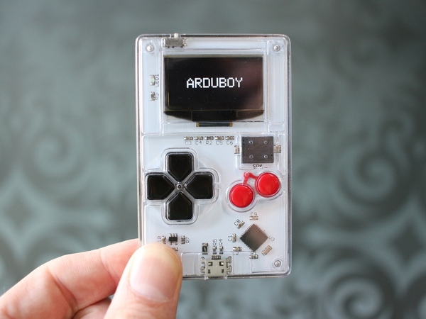 ギークのゲーム機Arduboyがヤバ欲しくて困っちゃう - 週刊アスキー