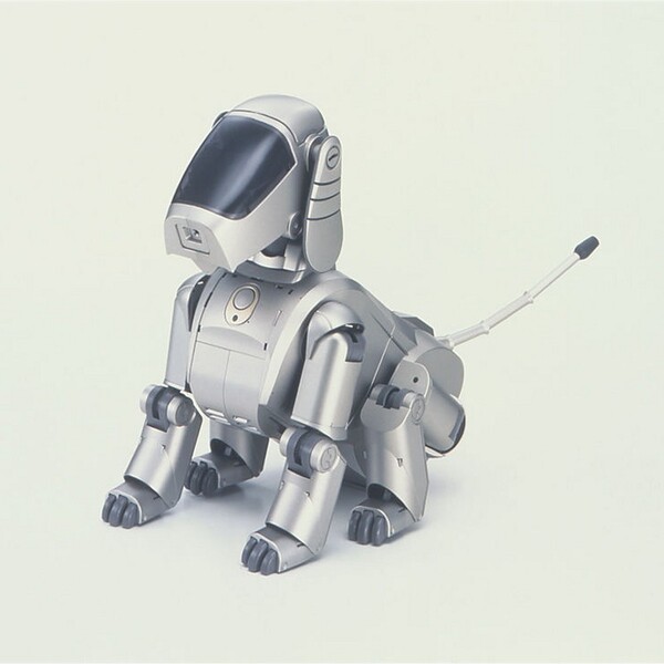 ソニー『AIBO』やNEC『PC-8001』など25件が未来技術遺産に - 週刊アスキー