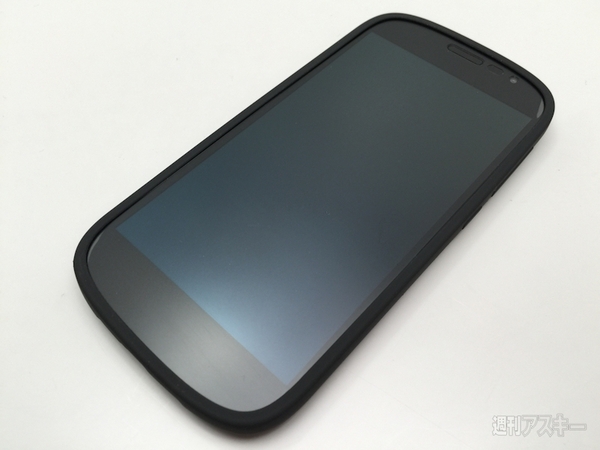 常時画面ONで使うYotaPhone2が斬新すぎてノスタルジック