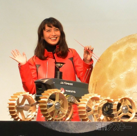 ロンギヌスの槍を月に刺すプロジェクト