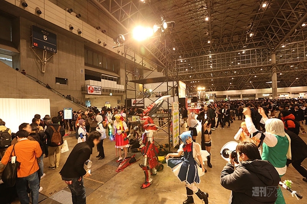 闘会議：コスプレイヤー