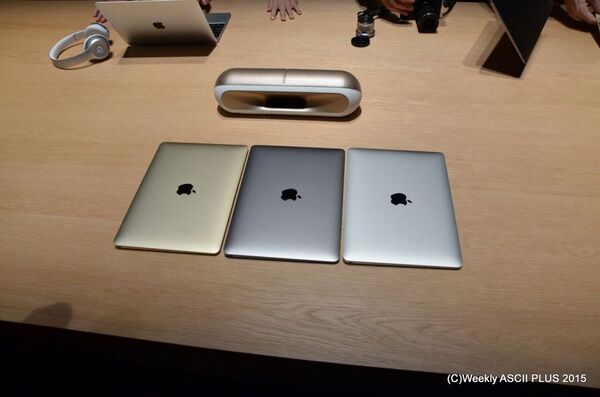 写真で見る12インチ新MacBookは3色展開で極薄となって登場