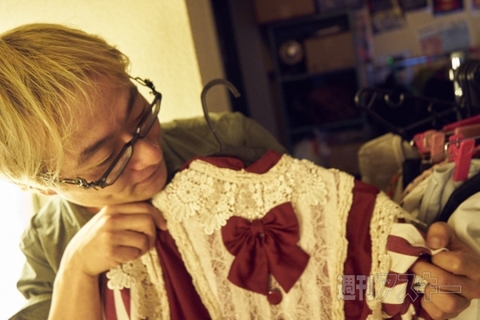 遊び尽くしたオコトの嗜み？ 新宿二丁目ぶらり女装体験：週間リスキー