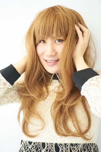 遊び尽くしたオコトの嗜み？ 新宿二丁目ぶらり女装体験：週間リスキー