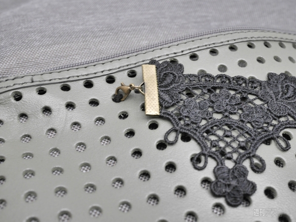 ひらくPCバッグ