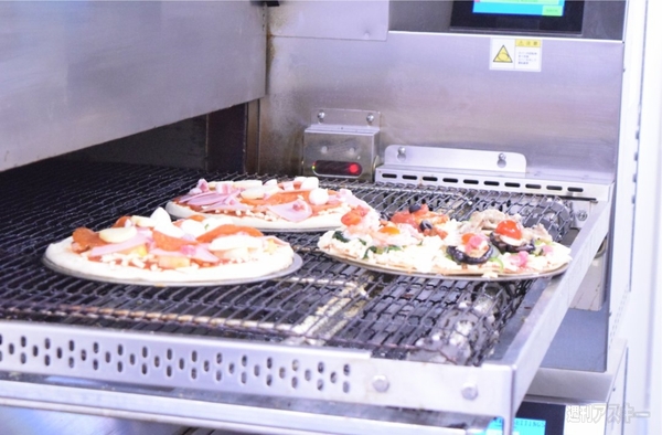 ドミノ・ピザ体験教室