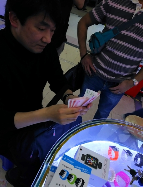 Apple Watchのニセモノ2製品を比較する：週間リスキー