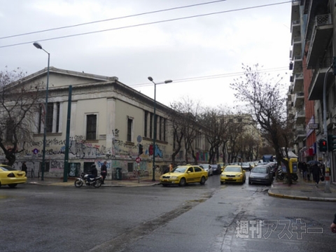 “アテネの秋葉原”