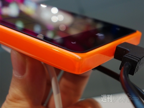 CeBIT 2015に見る最新Windows Phone