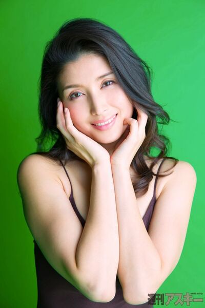 1023号表紙の人・橋本マナミ