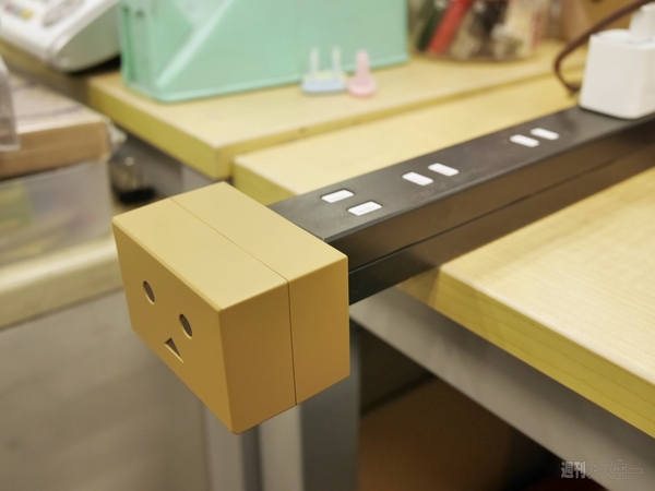 ダンボーACアダプター