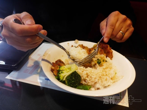 SIMフリー　香港