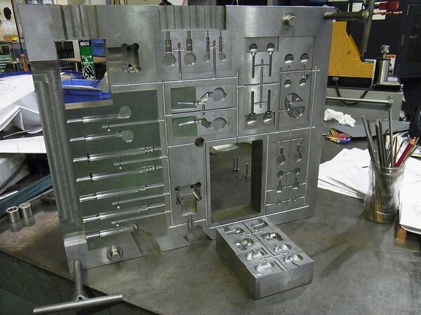 ダニー・チューの世界OTAKU紀行12